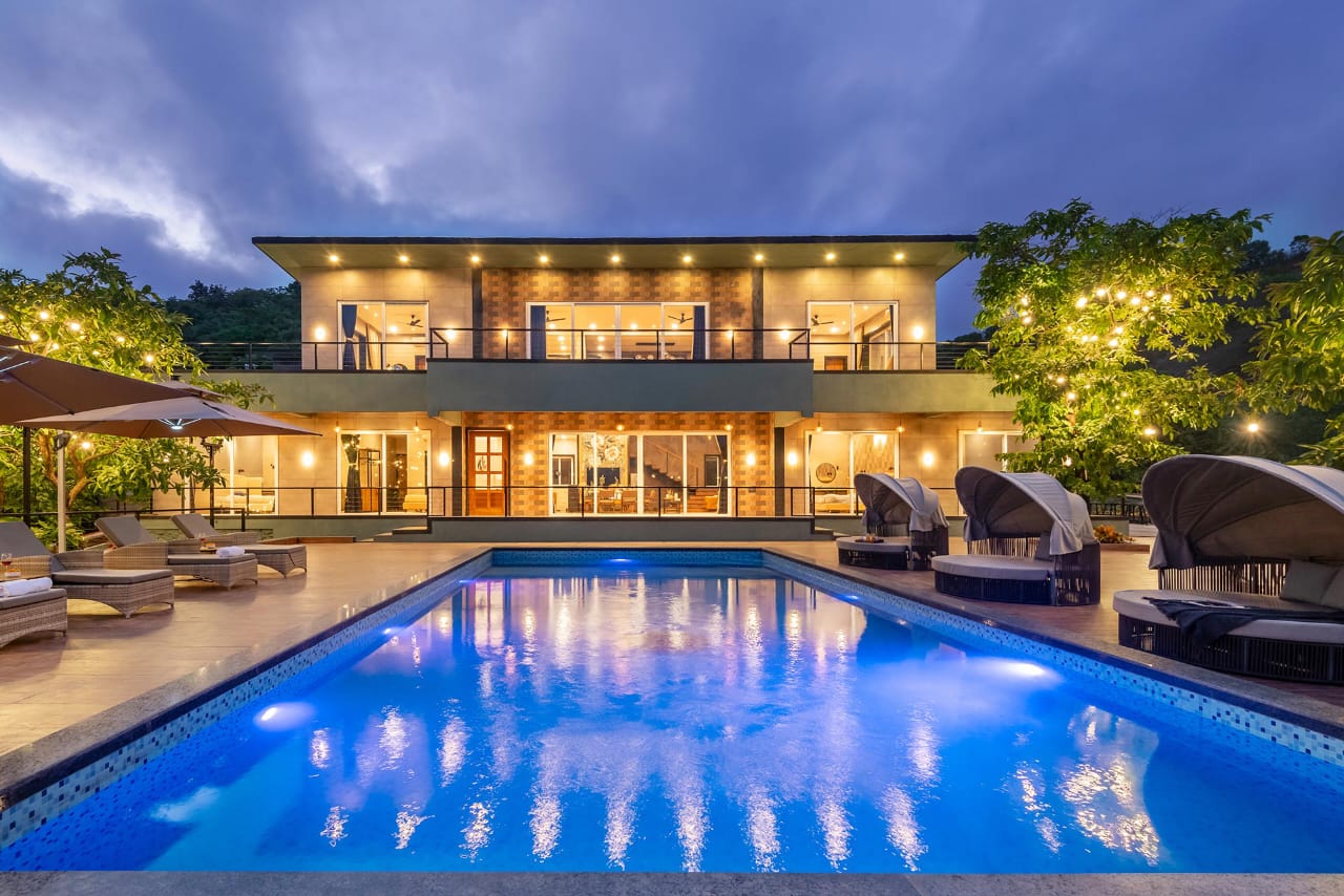 Glass House Offer